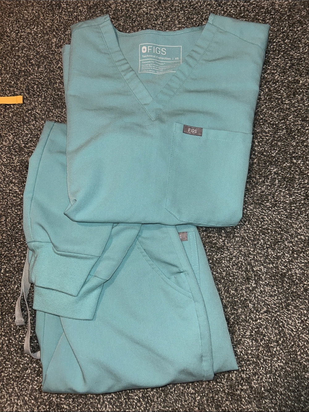 Women’s Figs Scrubs Tops and Pants in Coral, Teal, and Rose. Size XS for all - Picture 2 of 4